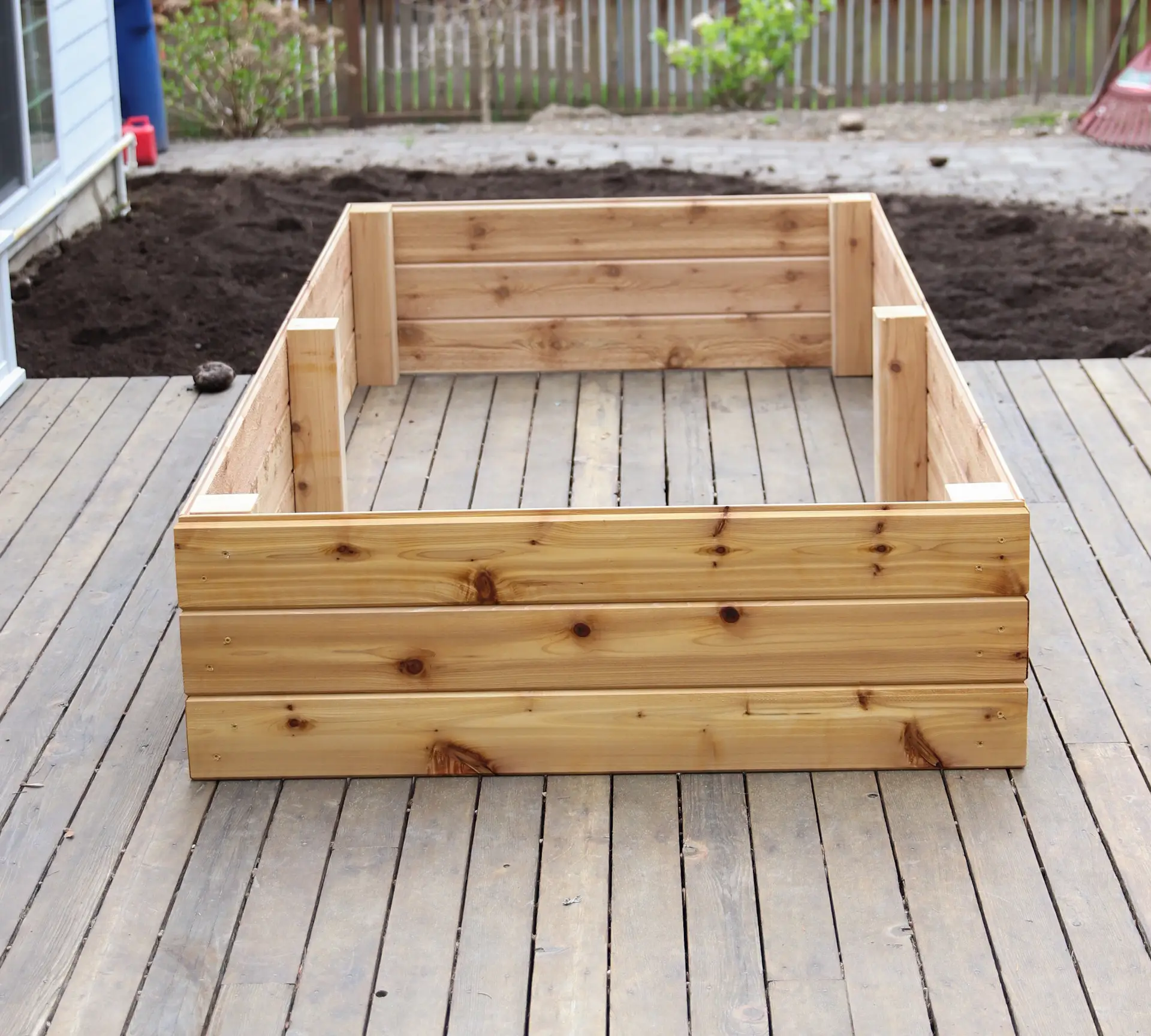 how to build a planter box