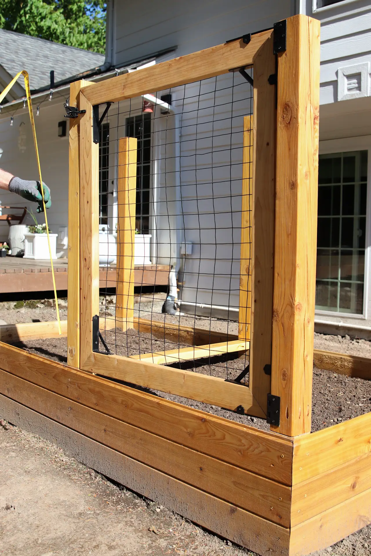 how to build a garden box