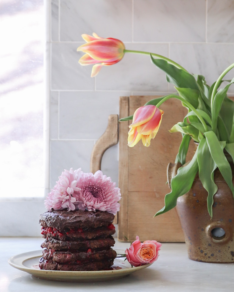 How to make a decadent, delicious grain-free, gluten-free chocolate cake