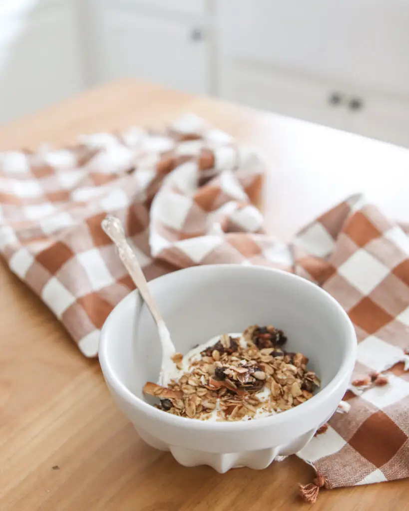 homemade sweet and crunch granola