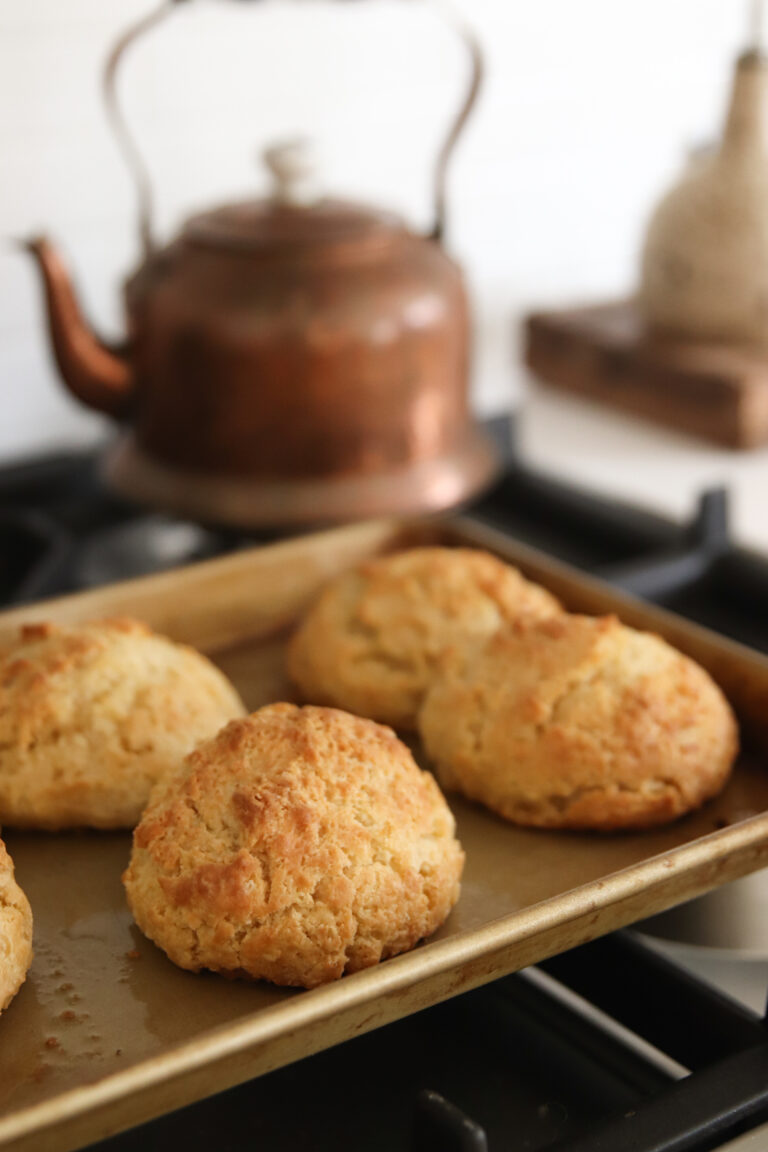 How to make buttermilk biscuits using sourdough starter
