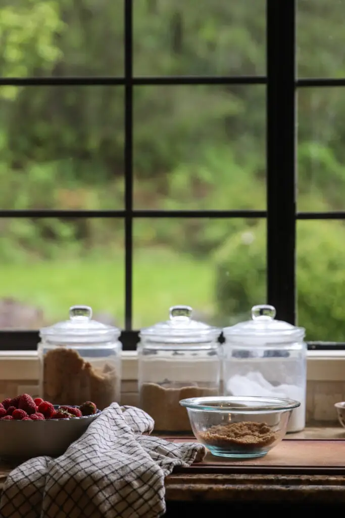 How to Roast a Moist and Delicious Pork Roast in the Oven (2)