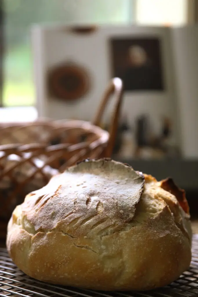 How to make bread with sourdough starter