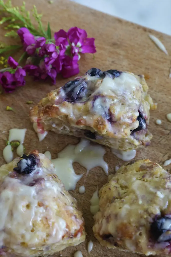 blueberry scones with lemon glaze