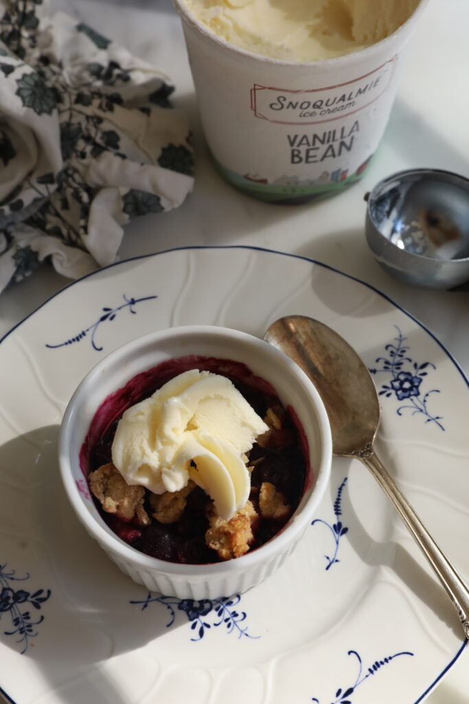 blueberry crisp