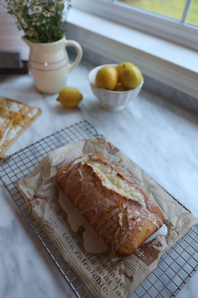 easy moist lemon loaf