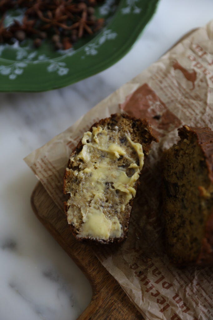 maple banana bread with cinnamon butter