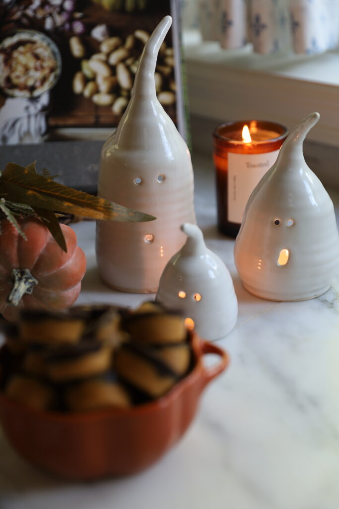 Chocolate Pumpkin Cups