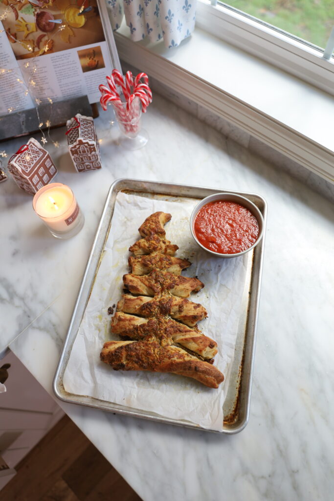 Twisted Christmas Tree Pizza Bread Recipe
