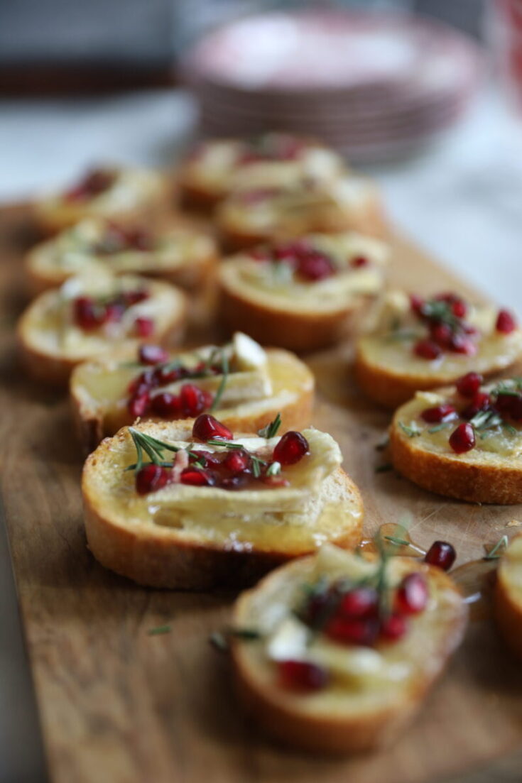 Pomegranate Brie Bites