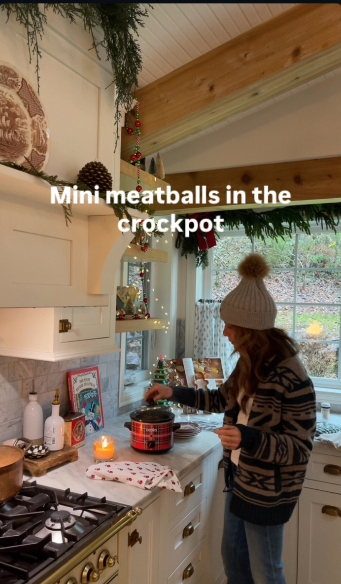mini meatballs in the crockpot