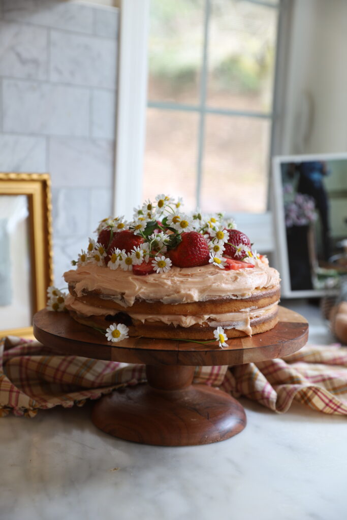 Old-Fashioned Strawberry Cake with Cream Cheese FRosting]