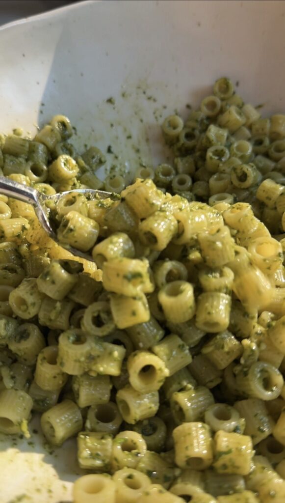 Easy Pesto Pasta