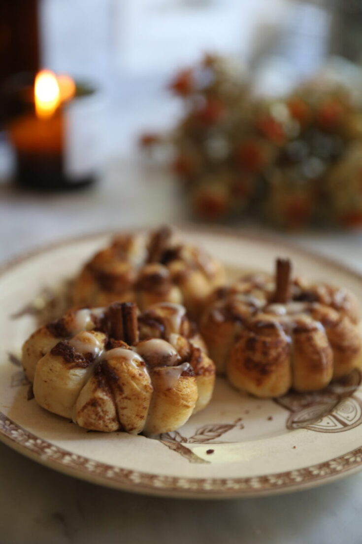 Pumpkin Cinnamon Rolls: An Easy Back-to-School Snack